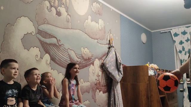 играем с мячом (шанс) фрагмент игры