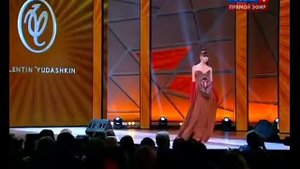 Показ коллекции Валентина Юдашкина от кутюр Африка