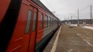 Электропоезд ЭР2Т-7183 платформа Рассудово 19.02.2016