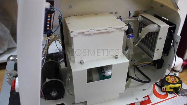 Обзор косметологического неодимового лазера HONKON 2000 смотреть онлайн