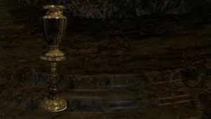 Ваза из натурального камня "АМПИР" (Нефритоид)