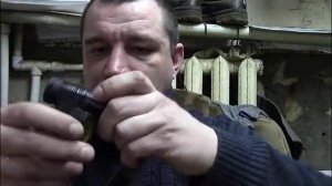 лайфхак налобный фонарь из обычного фонаря