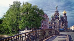 "Удивительный вальс" (автор Александр Дольский)