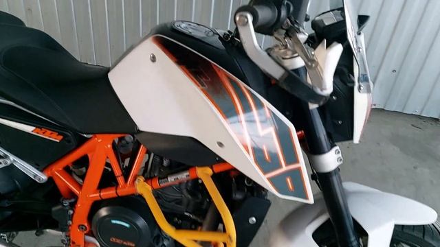 KTM DUKE 690 - гремучая смесь сритфайтера и мотарда ?