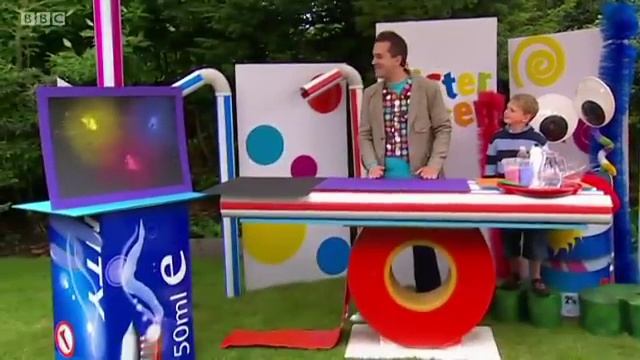 Мистер Умелец в городе - Рисуем картину красками смотреть онлайн