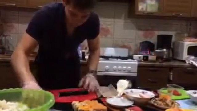 Роллы в домашних условиях смотреть онлайн