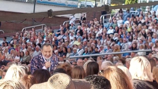 Добрыя людзі. Анатолий Ярмоленко на  Славянском базаре в Витебске 2022