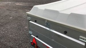 Обзор прицепа МЗСА «Компакт» с крышкой и надставными бортами