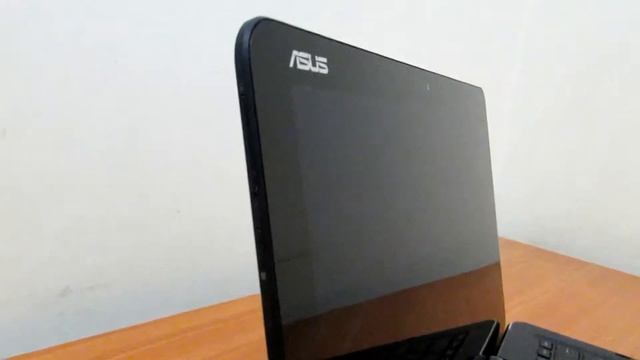 Распаковка ноутбука Asus Transformer Book T300 Chi (T300CHI-FH011H) смотреть онлайн