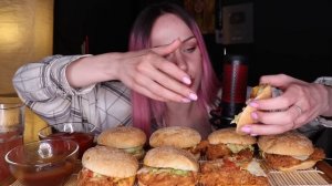 MUKBANG | 10 чизбургеров де люкс | KFC 10 cheeseburgers | не AASMR