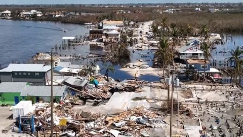 Последствия шторма Иэн во Флориде