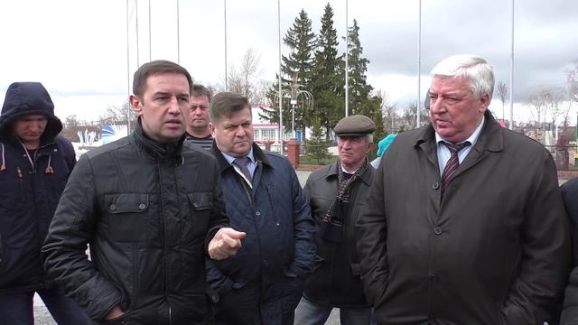 Неудачная встреча А.Куринного с жителями Кузоватово. смотреть онлайн