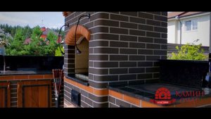 Беседка с комплексом барбекю из кирпича Lode от ООО Камин Очаг