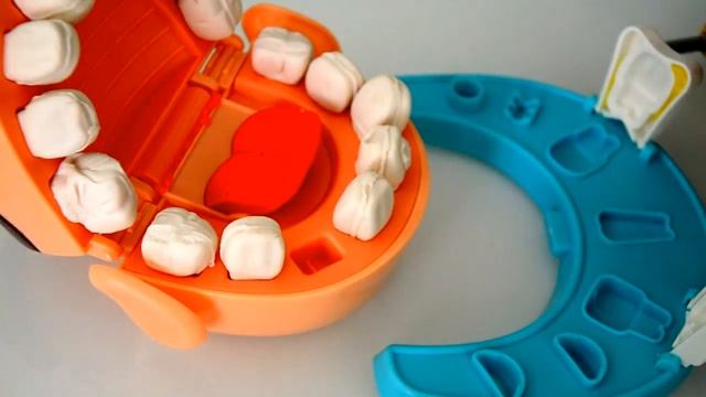 Игровой набор "Мистер Зубастик", с пластилином смотреть онлайн