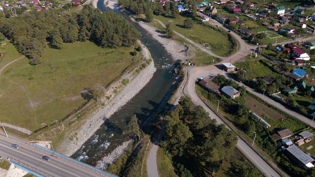 Алтай. Село Чемал, ГЭС, остров Патмос. вид с дрона.