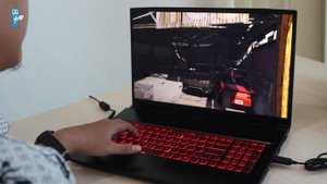 MSI GF75 Thin 9RCX!! Layar Lapang 17 inch Body Ramping Kaya Laptop 15 inch!!