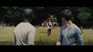 Alby shows Thomas around The Glade and sets some ground rules [Maze Runner]