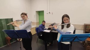 Г. Гендель "Радость".  Ж. Лойе Largo и Allegro из Сонаты ми минор для двух флейт и фортепиано.