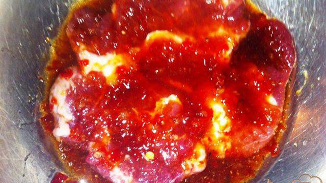 Легкий салат с мясом гриль