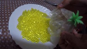 Что внутри резиновой антистресс игрушки?!