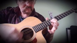 The bouzouki and guitar paradox (how to make your guitar sound a bit like a bouzouki)