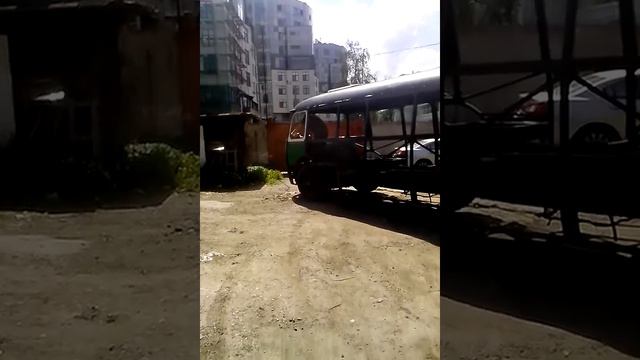 ????? смотреть онлайн