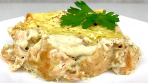 Рыба под соусом " Бешамель ". Праздничный рецепт .mp4