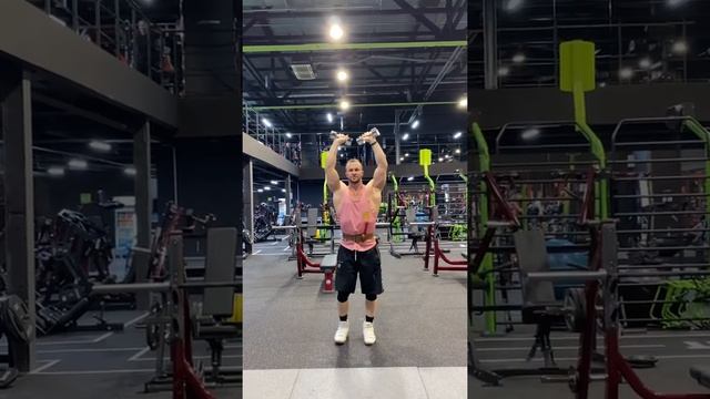 Присед + жим гантелей смотреть онлайн