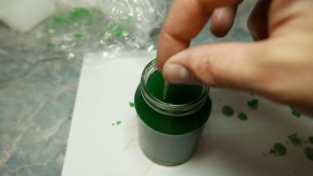 ГИГАНТСКАЯ РУЧКА И ГИГАНТСКИЙ КАРАНДАШ смотреть онлайн