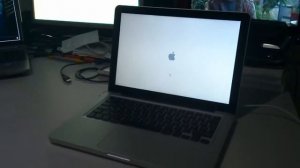 MacBook Pro 13" Lion i5 512GB SSD boot start up