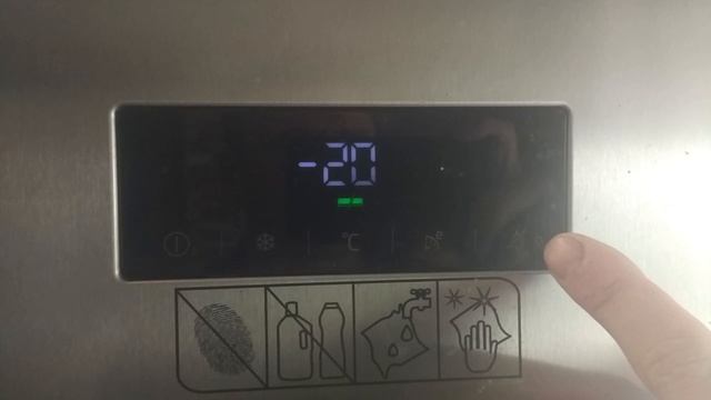 Сброс ошибки с восклицательным знаком на морозильной камере beko RFNE312E23X смотреть онлайн