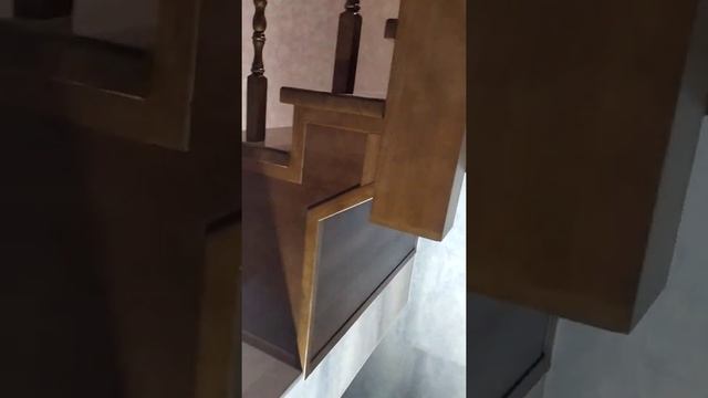 Лестница из бука на металлическом каркасе. смотреть онлайн