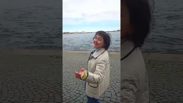 Санкт-Петербург! Я так рада встрече с тобой! смотреть онлайн