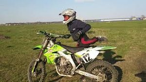 МОТО ОБЗОР кросс_байка Kawasaki_KX450. Мото Драйв с Владимиром Приходько. КУБАНЬ. Живите в Кайф!