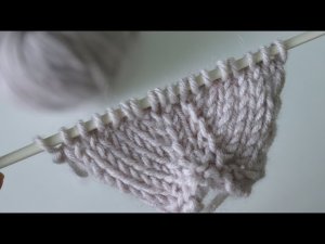 ПРИБАВКИ петель спицами из протяжки