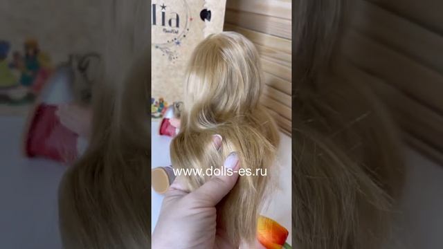 Кукла Nines виниловая 30см MIA CASE (3002A) смотреть онлайн