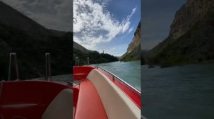 Сулакский каньон, катание на катере