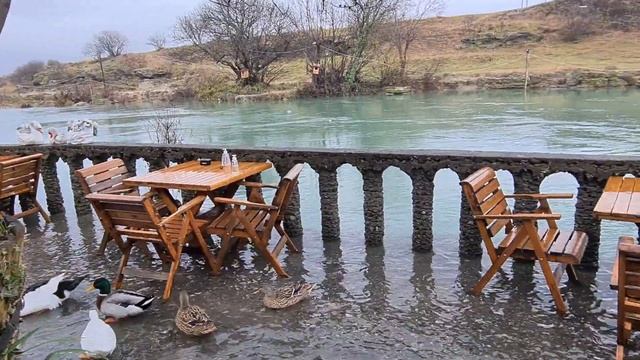 Ниагарский водопад в Черногории смотреть онлайн