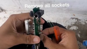 KTS1091 Wireless Bluetooth Speaker Teardown