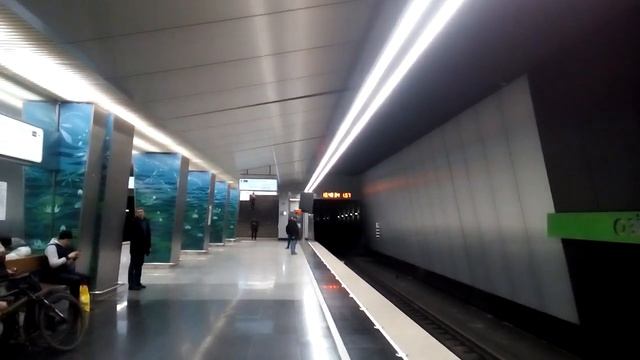 Москва 1384 станция метро Озёрная осень день смотреть онлайн