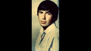 Александр Спиридонов Комар Раз девчоночки вопрос задали мне