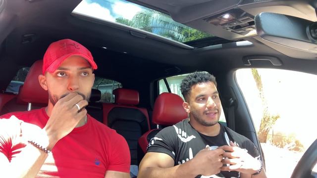 شكون فنظركم سبق ?? Golf 7,5 Gtd Vs Mercedes Cla смотреть онлайн