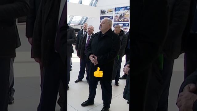 Лукашенко?Очереди БЕШЕНЫЕ, люди ХОТЯТ этот автомобиль (GEELY)! Кровь с носа, УДОВЛЕТВОРИТЬ СПРОС!