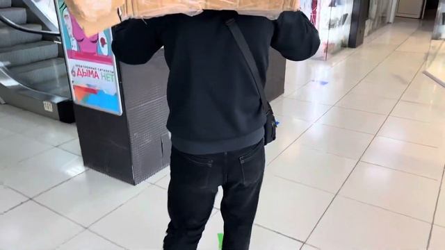 БИЗНЕС НА ПРОДАЖЕ ПАЛЕННЫХ КРОССОВОК! Можно ли заработать ? смотреть онлайн