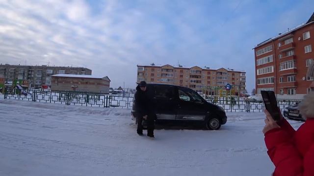 ЛЁВЕ 12 ЛЕТ, ВЗРОСЛЫЙ КРАСИВЫЙ ОЧЕНЬ ПРИЯТНЫЙ МОЛОДОЙ ЧЕЛОВЕК!!! смотреть онлайн