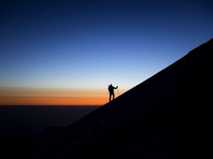 Восхождение.Вперёд к вершине,к мечте заветной!!!Преодоление!!!