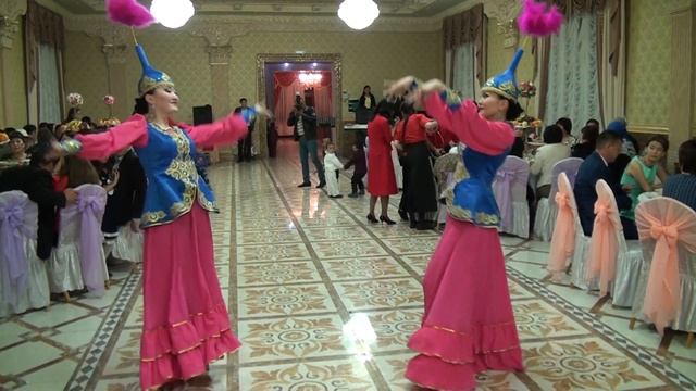 Қазақша би www.shankarfoto.ru смотреть онлайн