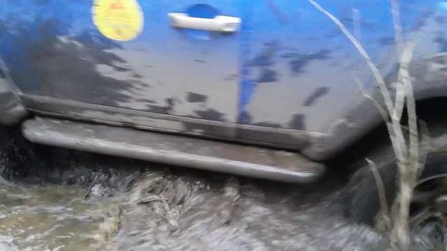 FJ cruiser по трассе апрельского куража смотреть онлайн