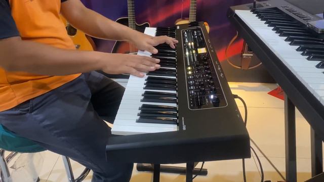 Yamaha CK 61 Stage Keyboard || Toto - Rosana Cover  ( Custom Sound )