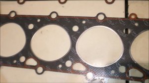 Различие прокладок ГБЦ ЗМЗ V8